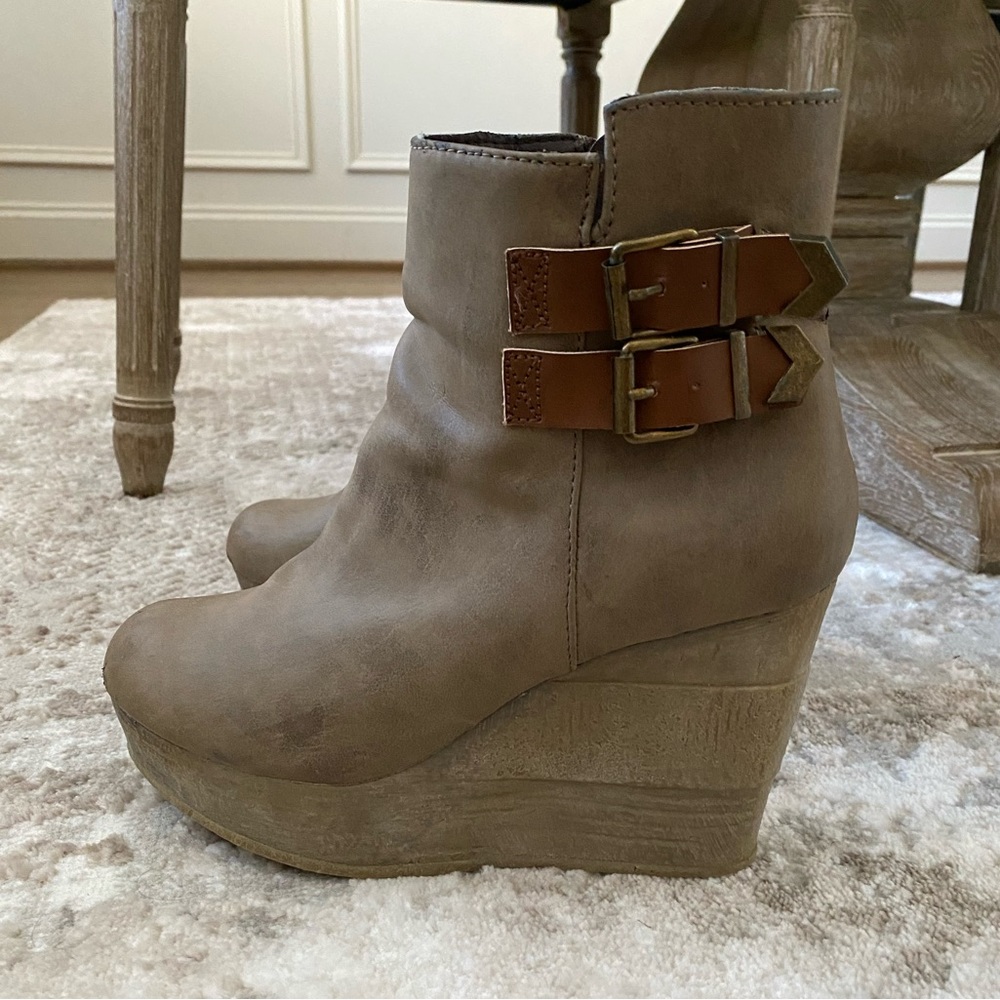Sbicca Taupe Buckle Strap Wedge Booties